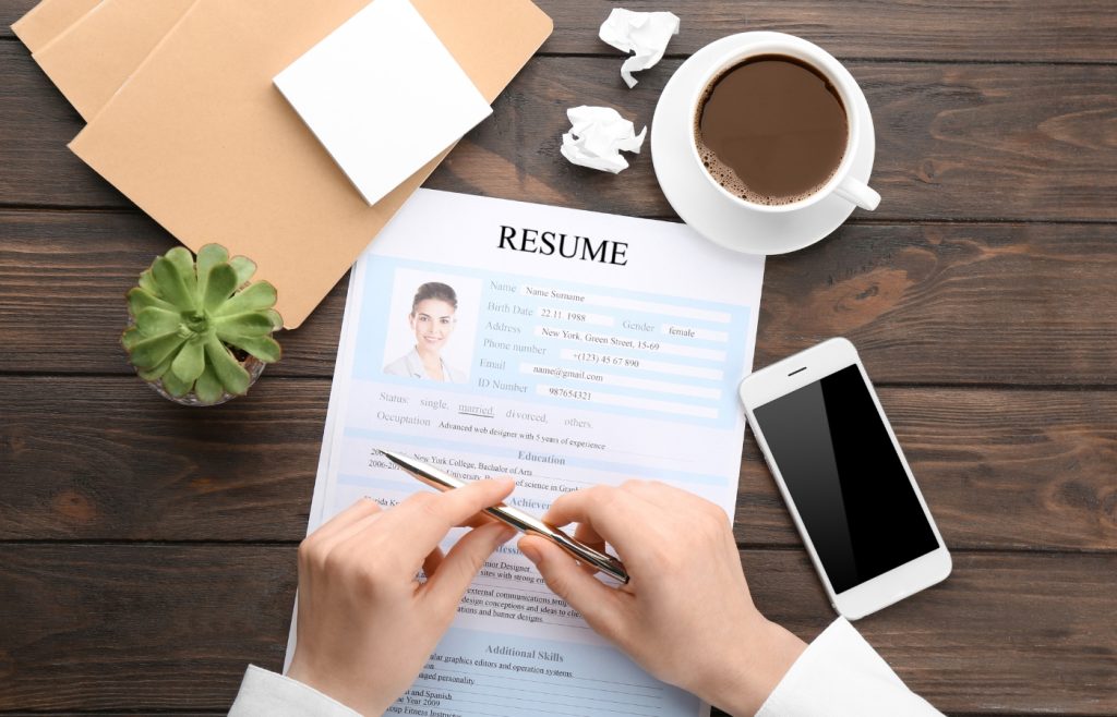 5 astuces infaillibles pour vous démarquer grâce à votre CV